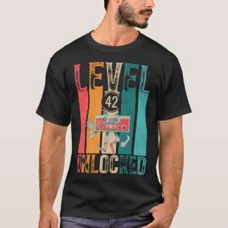 T-shirt niveau 42 déconnecté