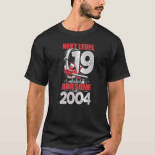 T-shirt Niveau suivant Déverrouillé 19 ans Garçon 2004 cas