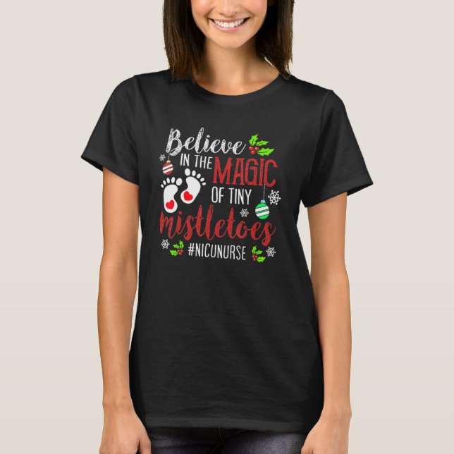 T-shirt Noël NICU Nurse Believin magie de minuscule mésang (Devant)