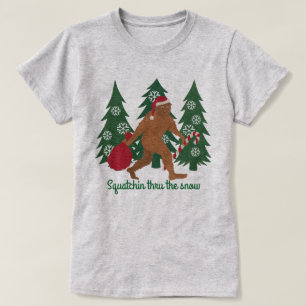 T-shirt Noël Squatchin de Père Noël Squatch par la neig