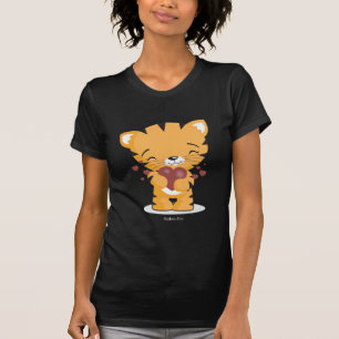 T-shirt noir de dames affectueuses de chaton