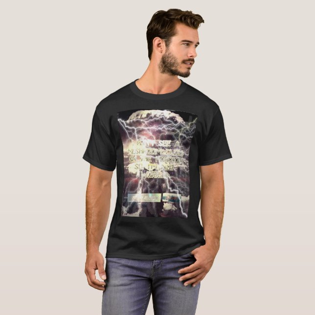 T-shirt noir de la bombe atomique (Devant entier)