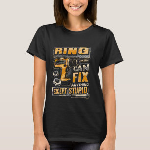 T-shirt Nom de famille Anneau peut réparer n'importe quoi 