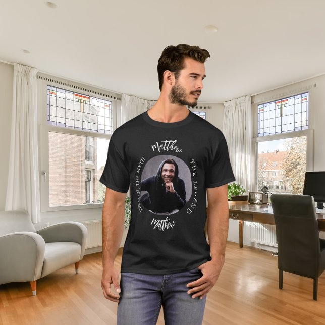 T-shirt Nom de photo de légende de mythe d'homme (Créateur téléchargé)