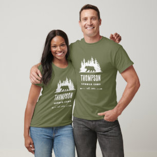 T-shirt Nom du camp de famille Marcher l'ours