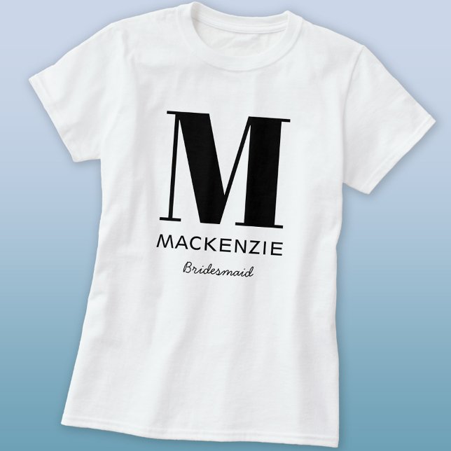 T-shirt Nom du monogramme de la servante (Modern monogram name and initial personalized bridesmaid t-shirt)