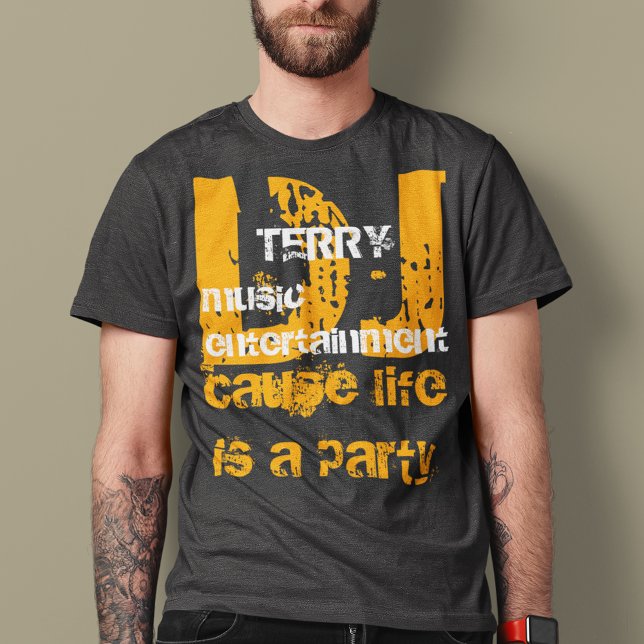 T-shirt Nom personnalisé du DJ de typographie (music entertainment)