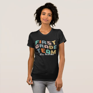 T-shirt Nom personnalisé Teacher/Student First Grade Team
