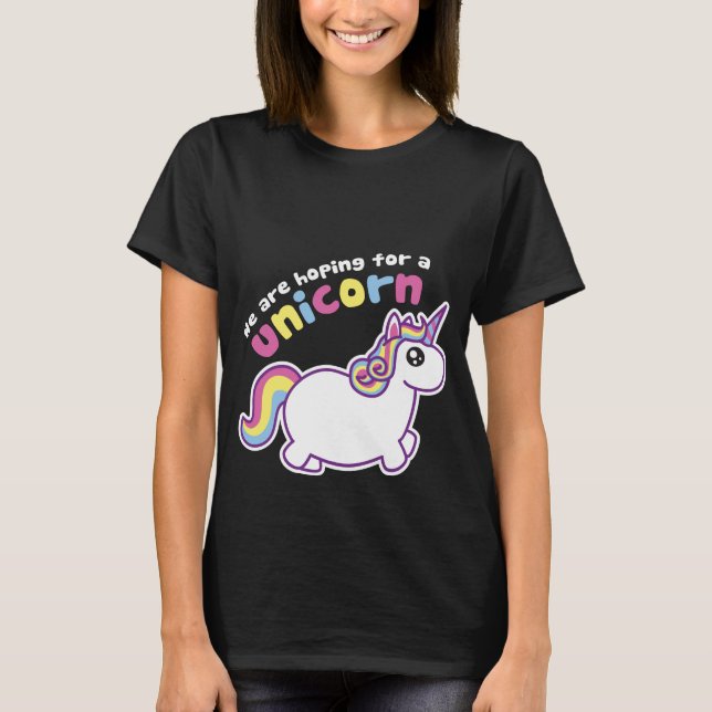 T-shirt Nous espérons une chemise de maternité de noir de (Devant)