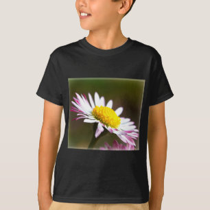T-shirt nuptiale romantique roman de beaux pétales de