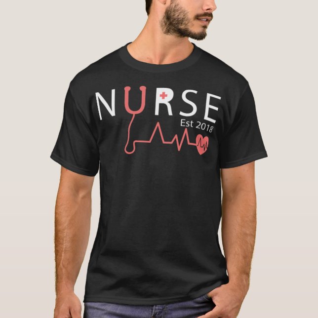 T-shirt Nurse Est 2018 (1) médecine (Devant)