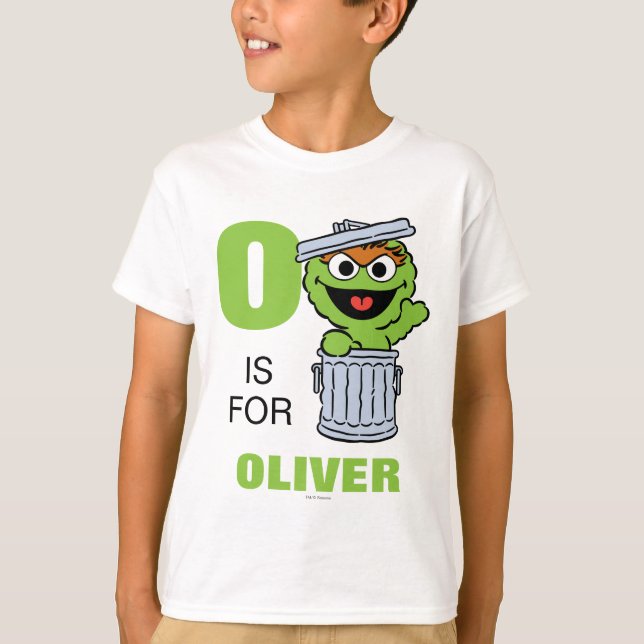 T-shirt O est pour Oscar le Groupe | Ajouter Votre Nom (Devant)
