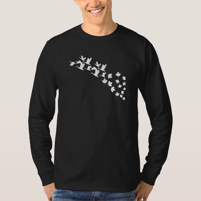 T-shirt Oies mignonnes Volant Oie Maple Leaf Goose Canada  (Devant)