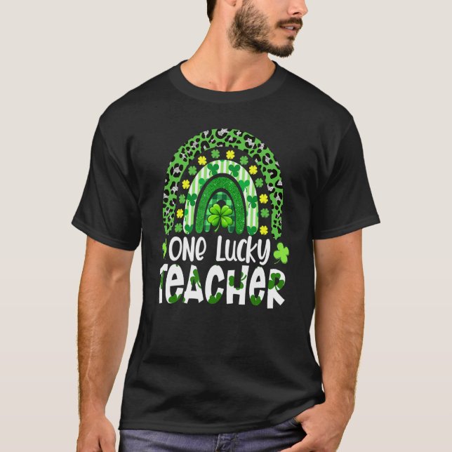 T-shirt One Lucky Teacher Rainbow Leopard St Patricku2019s (Devant)