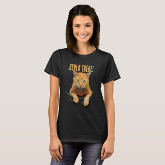 T-shirt Orange Tabby regarde dans sa poche