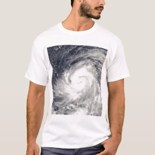 T-shirt Ouragan Lupit au-dessus de l'océan pacifique
