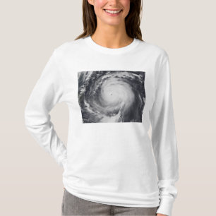 T-shirt Ouragan Maemi dans l'océan pacifique occidental