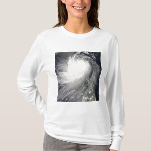 T-shirt Ouragan Nuri au-dessus des îles philippines