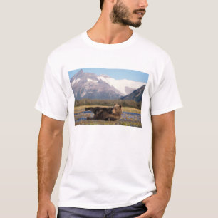 T-shirt Ours brun, grizzly ours s'étirant sur le dos