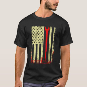 T-shirt Outils Drapeau Et Fer À Repasser Fantastiques