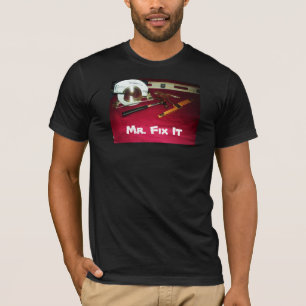 T-SHIRT OUTILS M. FIXER LE TITRE IT