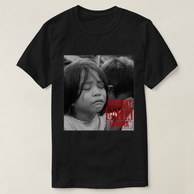 T-shirt Outta droit Lumpia (Design devant)