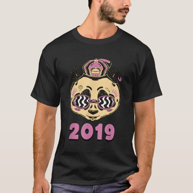 T-shirt Panda Animal stupéfiant depuis 2019 (Devant)