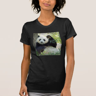 T-shirt Panda géant se reposant contre l'arbre