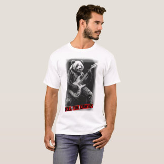 T-shirt Panda jouant de la guitare sur un fond noir