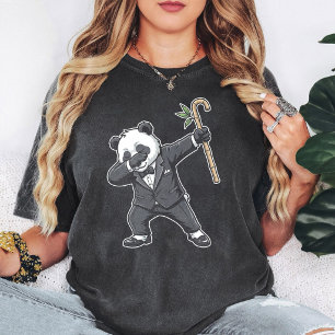 T-shirt Panda Smoking en Tuxedo avec Bâton de Bambou
