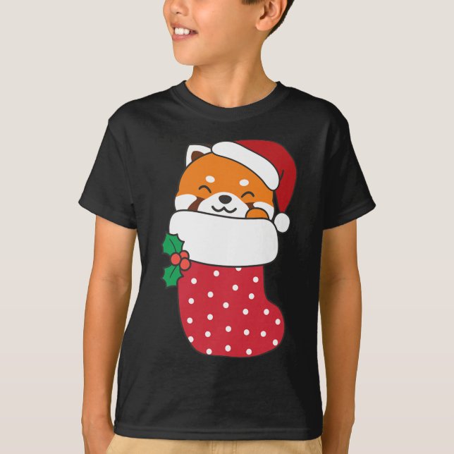 T-shirt Pandas Rouges Dans Les Bas De Noël Pour Noël (Devant)