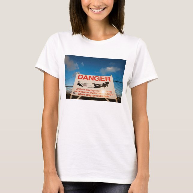 T-shirt Panneau d'avertissement près d'aéroport de St (Devant)
