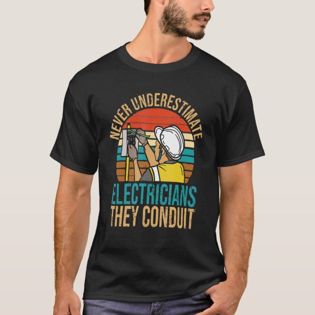 T-shirt Papa Handyman Electricians Conduit électrique eng (Devant)