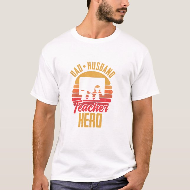 T-shirt Papa Mari Enseignant Hero College Enseignement sec (Devant)