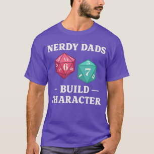T-shirt Papas nerds construisent des personnages jeu de rô