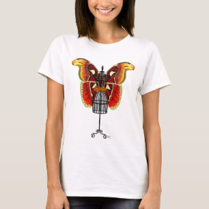 T-shirt Papillon rouge et jaune de mannequin