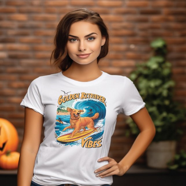 T-shirt Paradis du surf de Golden Retriever (Créateur téléchargé)