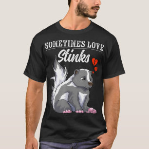T-shirt Parfois l'amour pue Skunk Lover Anti Valentines