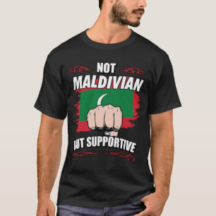 T-shirt Pas Maldivien, Mais Voyage De Soutien Touriste Mal