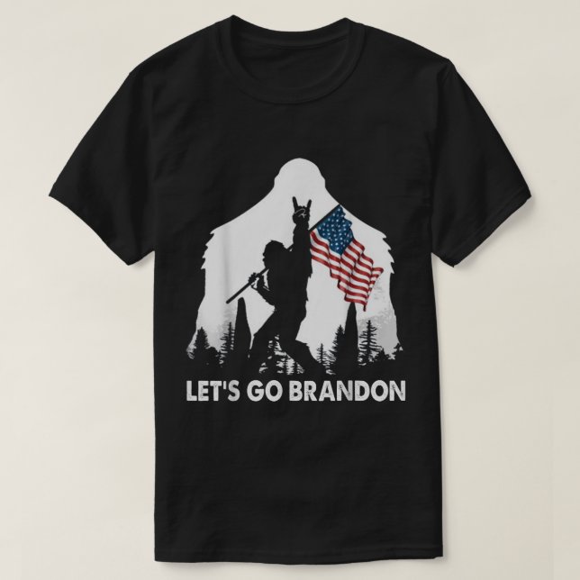 T-shirt Patriotic Bigfoot Adventure Design (Design devant)