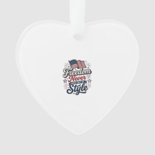 T-shirt patriotique Freedom Never Goes Out Of Styl