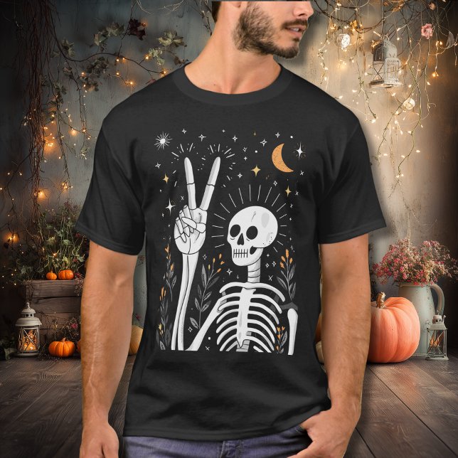 T-shirt Peaceful Skeleton with Stars and Moon (Créateur téléchargé)