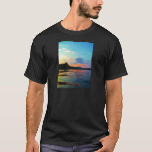 T-shirt Pêche et coucher de soleil sur le lac de montagne