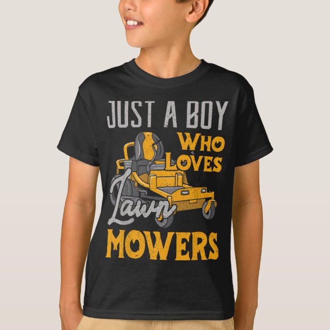 T-shirt Pelouse Mowing Juste un garçon qui aime les tondeu (Devant)