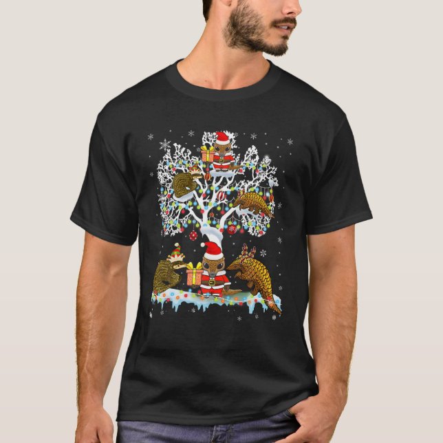 T-shirt Père Noël ELF Reindeer Pangolin sur Noël Arbre Noë (Devant)