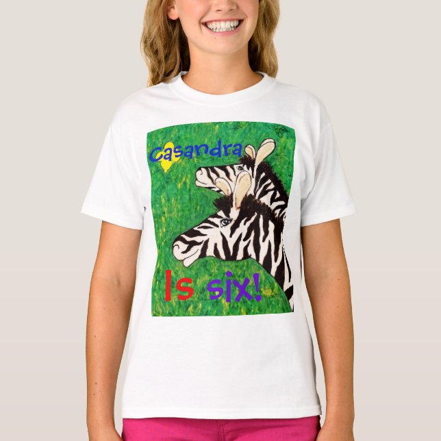 T-shirt Personnalisé avec le nom/"est 6" anniversaire avec (Devant)