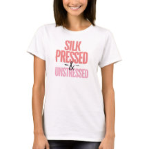 T-shirt personnalisé pour cheveux noirs appréciant