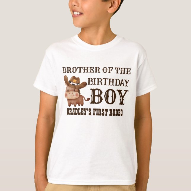 T-shirt Petit cowboy premier rodéo nom personnalisé (Devant)