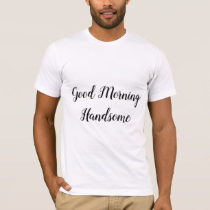 T-shirt Petit-déjeuner romantique Love Citation Typographi