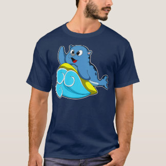 T-shirt Phoque au surf avec planche de surf 2
